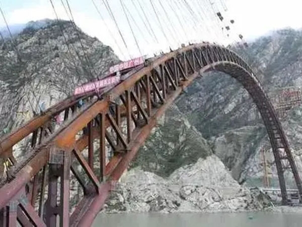 耐候鋼橋 (9)